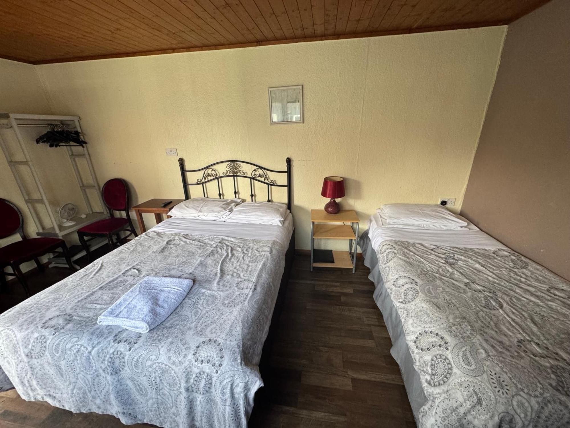 Charde Guest House Birmingham Esterno foto