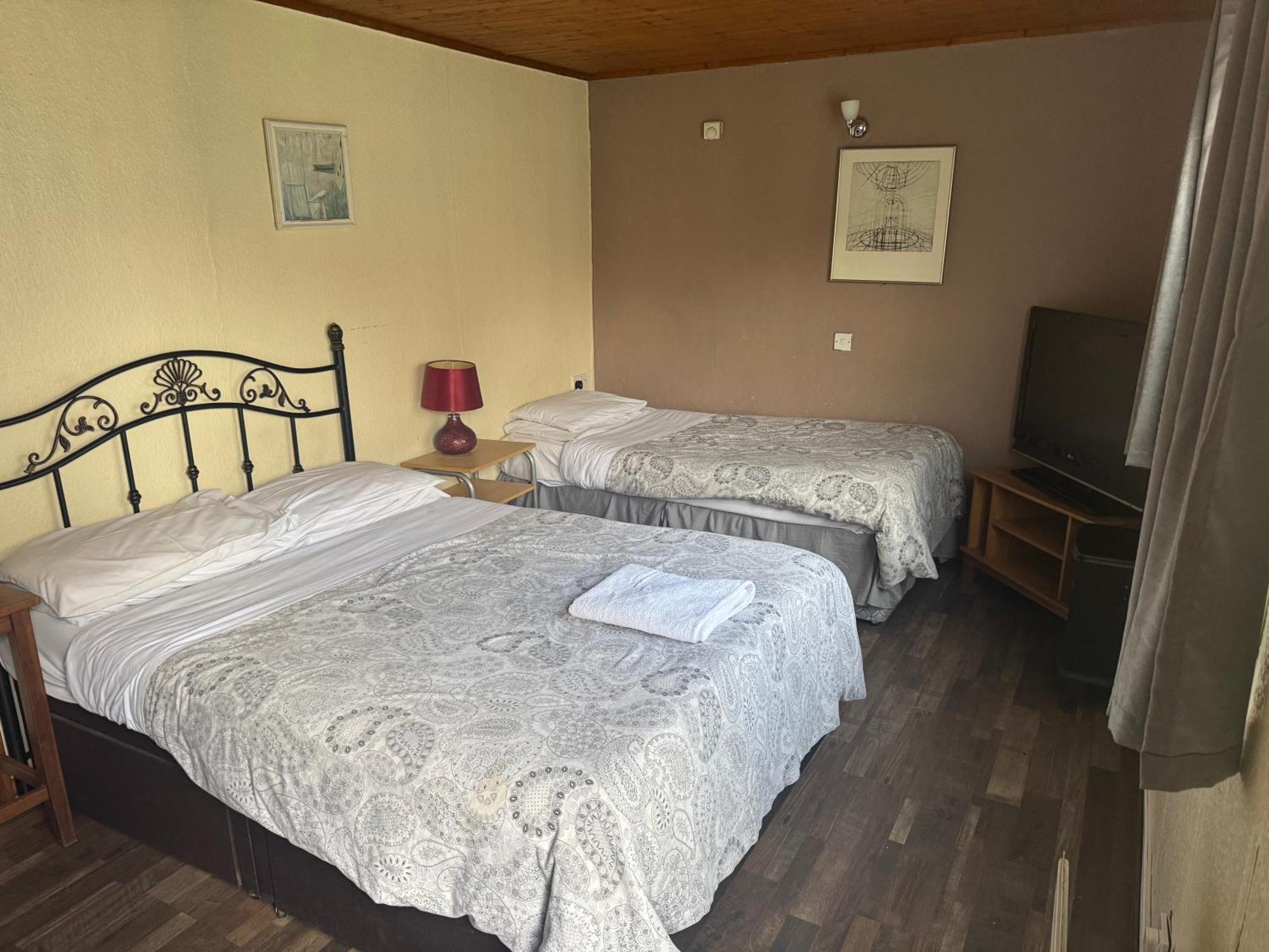 Charde Guest House Birmingham Esterno foto